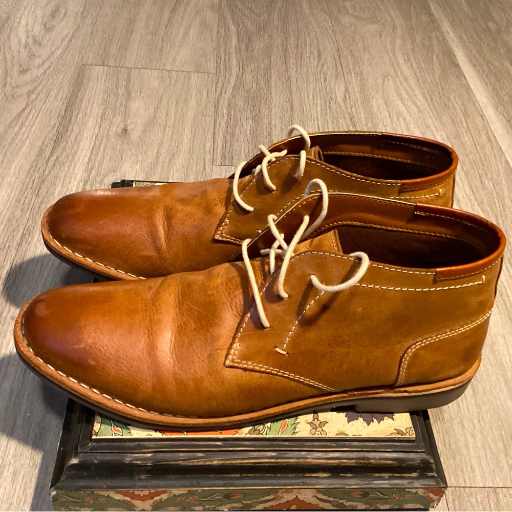 Steve Madden Chukka Boots (tan) size 10.5